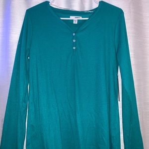Green long sleeve top